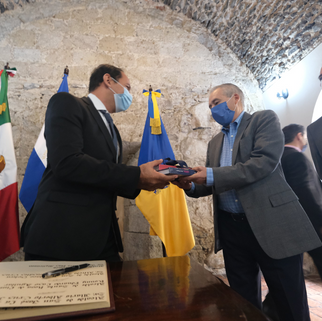 Jalisco y El Salvador formalizan acuerdo para manejo de residuos