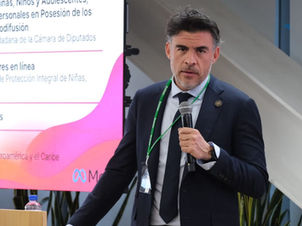 El diputado federal Julio Scherer Pareyón encabezó un encuentro con representantes de organismos internacionales, universidades, organizaciones de la sociedad civil, especialistas en derechos digitales y directivos de Meta Platforms para impulsar un diálogo nacional sobre la protección de niñas, niños y adolescentes en internet.