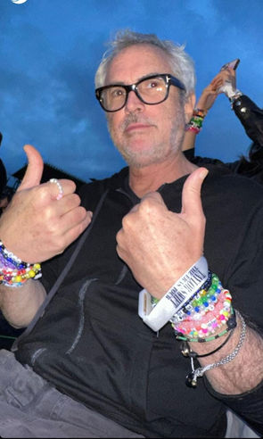 ¿Swiftie? Alfonso Cuarón se une a la multitud en el concierto de Taylor Swift en CDMX