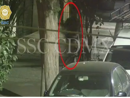 Detienen en la Roma a hombre con orden de aprehensión por robo agravado