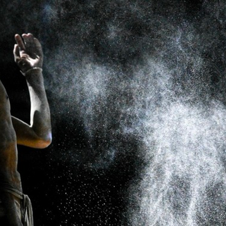 Atsushi Takenouchi regresa a México con el montaje HANA-flor-, en el Teatro de la Danza Guillermina Bravo