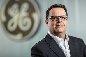 Detienen a CEO de General Electric por fraude en licitaciones