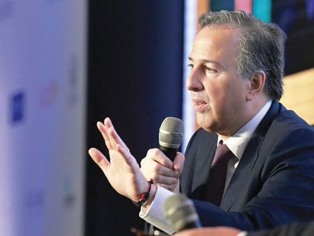 “López Obrador lleva 18 años haciendo turismo político”: Meade