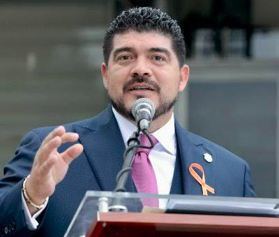 Destaca Zenyazen Escobar avances de la educación en Veracruz durante su visita a EUA