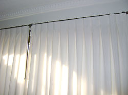 detalle pinza invertida