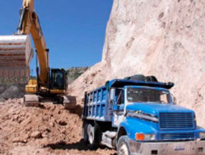 acarreos en camiones torton