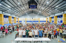 Pamamahagi ng PhilHealth Member Data Record/ID sa 688 Mamamayang Angatenyo