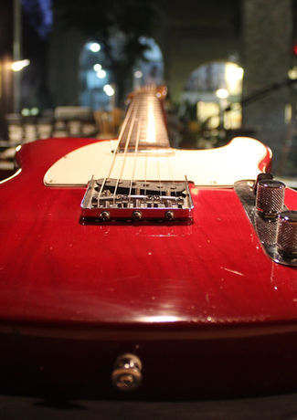 גיטרפיקס GuitarFix MOD:SHOP  - בית מלאכה לתיקון גיטרות, מרכז לימודי לטכנאות גיטרות ועמדות סט-אפ להשכרה לפי שעה