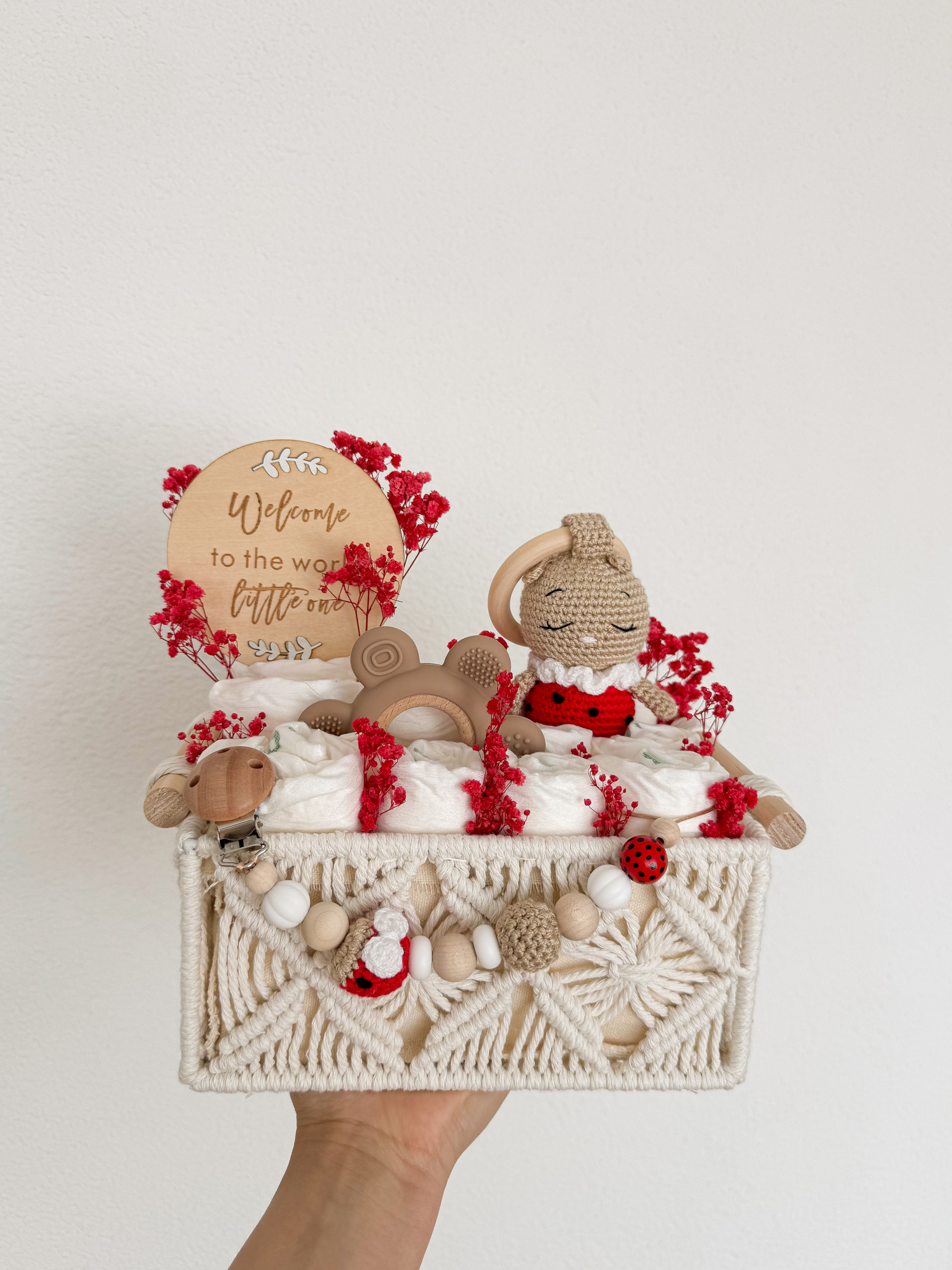 Babygeschenk - Versandfertig Geschenkkorb Marienkäfer Lara