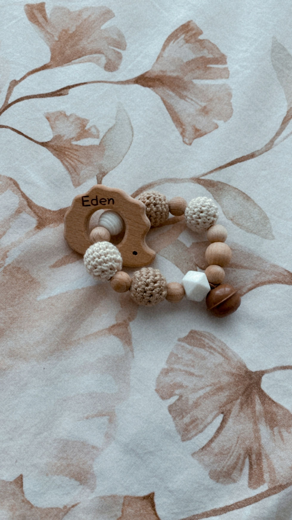 Miniaturbild: Personalisierter Greifring mit Holzelement