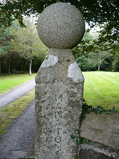 Manaton Manor Gate.jpg