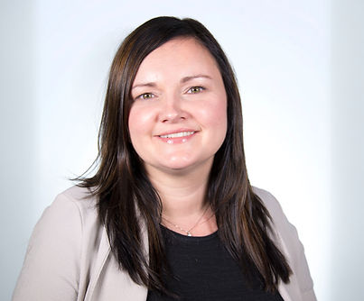 roxanne_richardson_headshot_edited.jpg