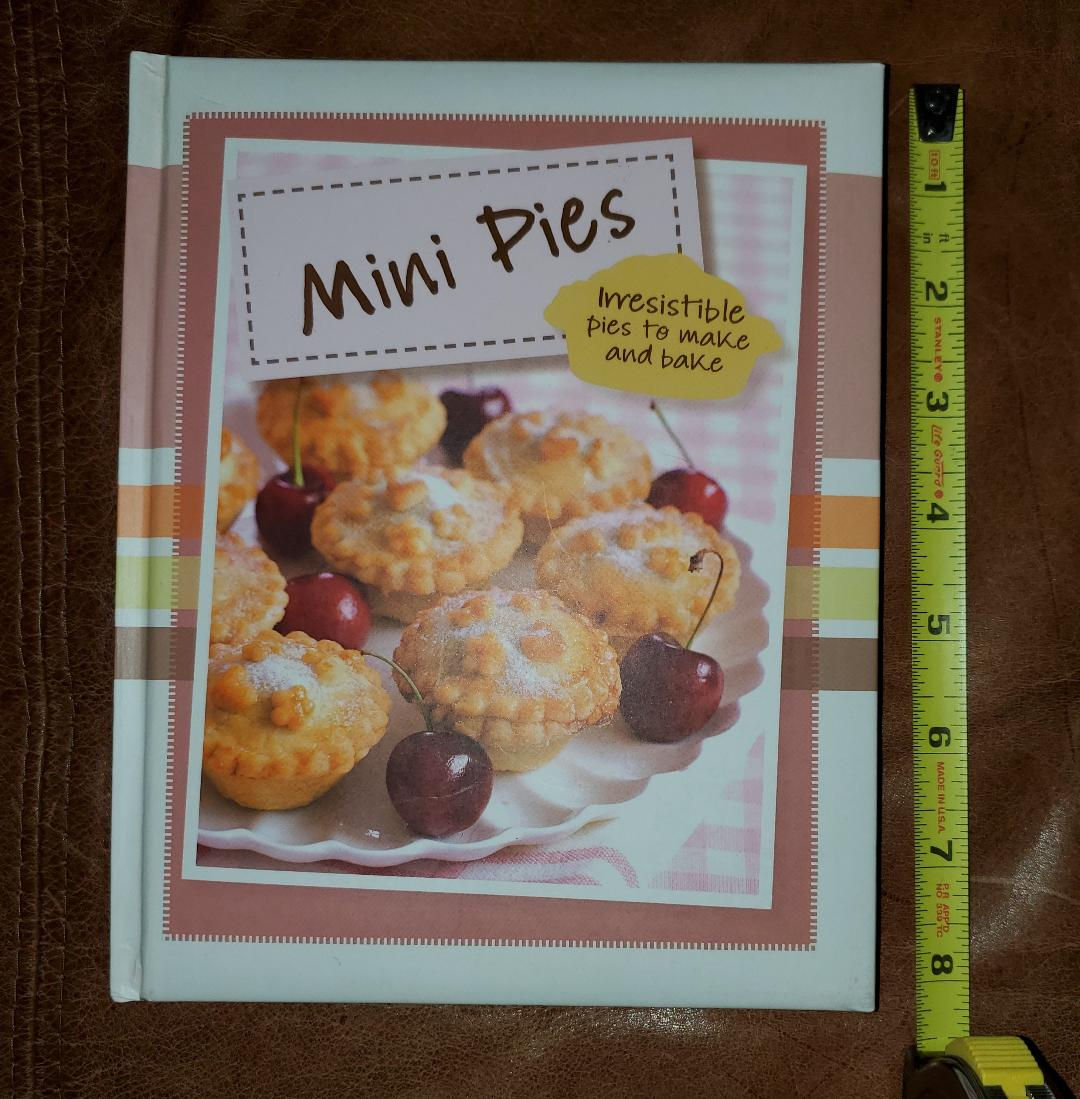Mini Pies Baking Cookbook