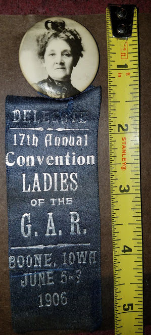 Thumbnail: G.A.R. ladies ribbon and badge 1906