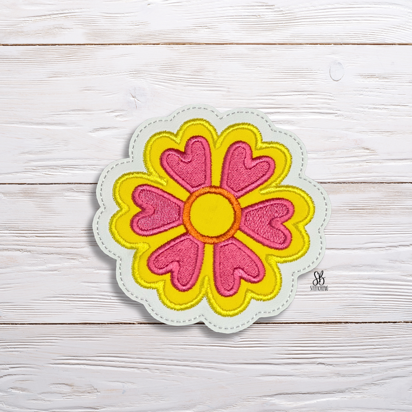 Retro Applique Flower Coaster Embroidery Design
