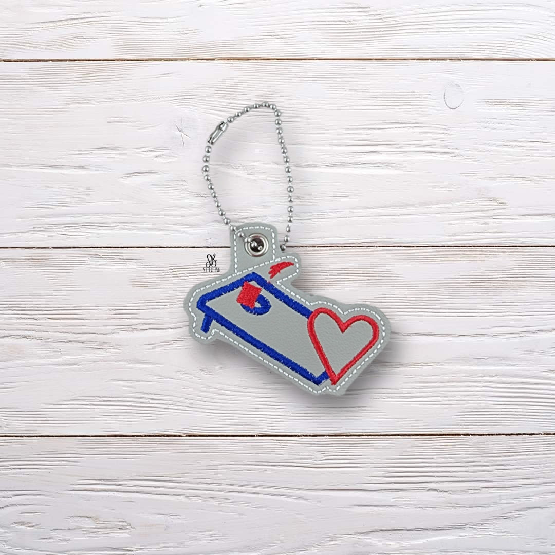 Cornhole Heart Eyelet Machine Embroidery Design