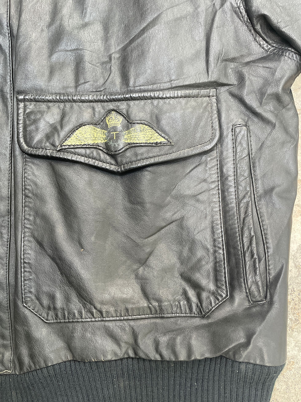 Thumbnail: VINTAGE COOPER A2 BLACK LEATHER FLIGHT BOMBER JACKET