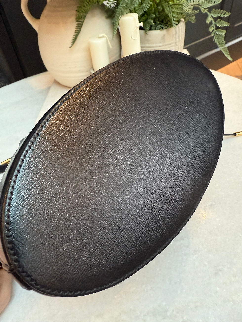 Thumbnail: GUCCI Leather Horsebit 1955 bucket bag - black