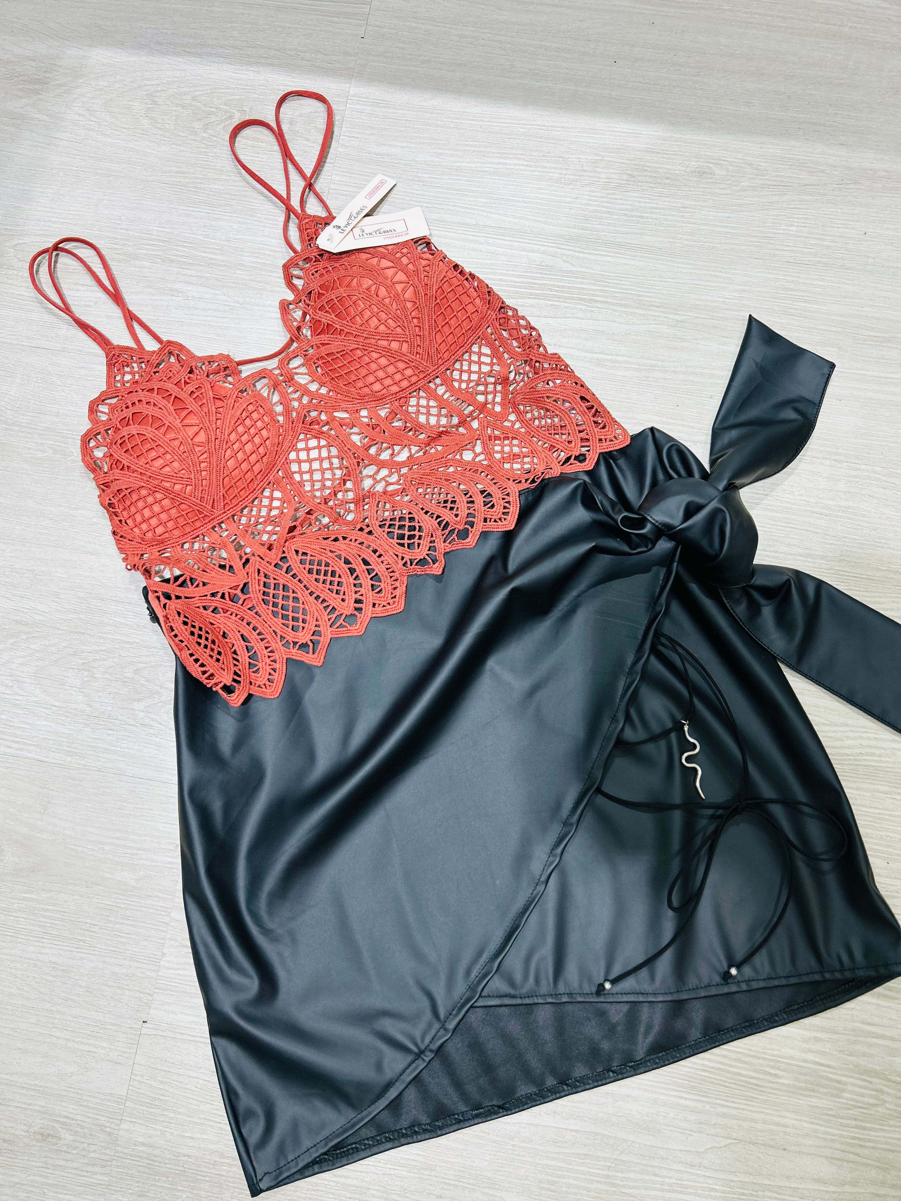 Top Vicky $15.900 transferencia 