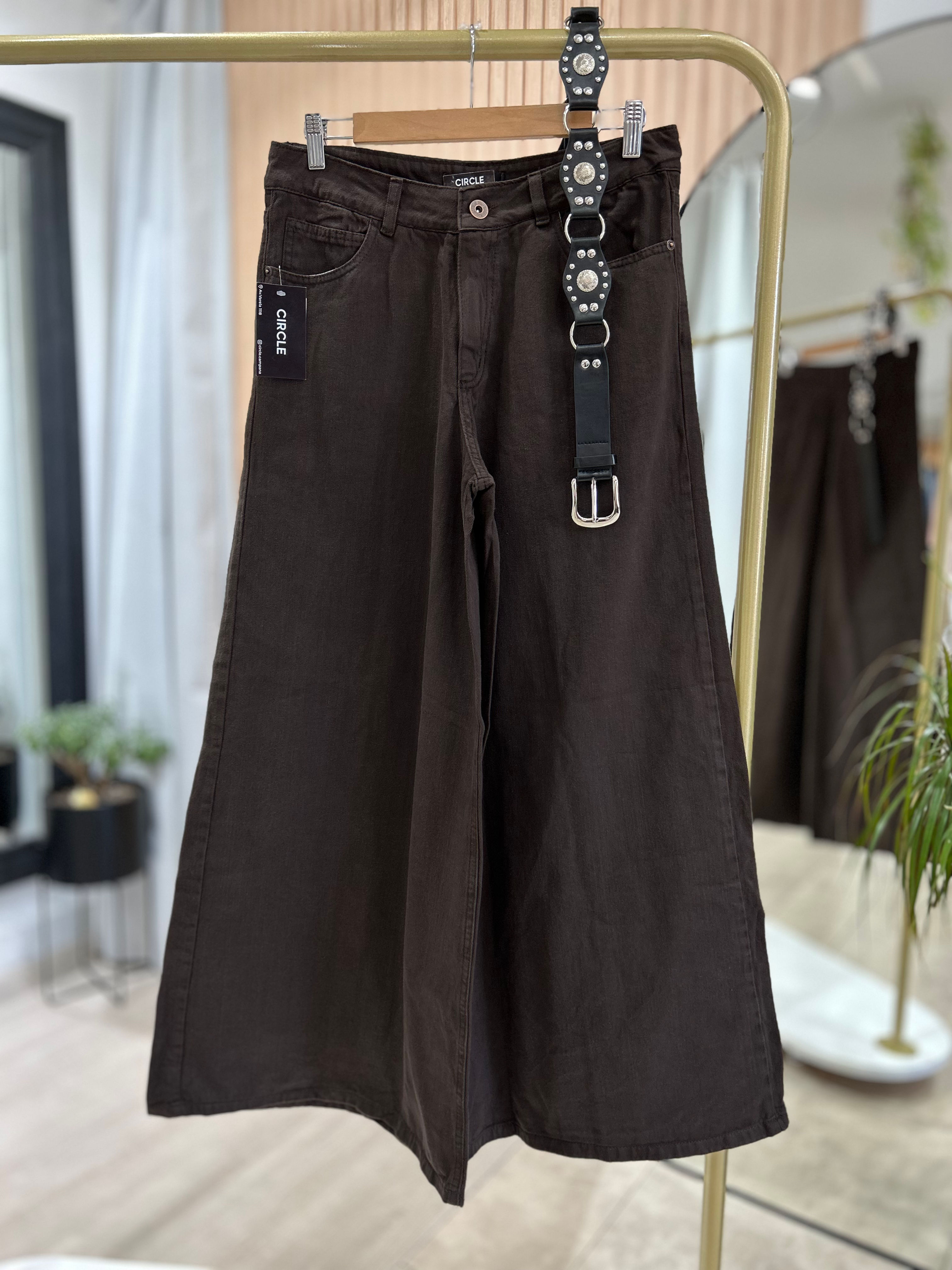 Maxi wideleg Coffee $49.700 transferencia 