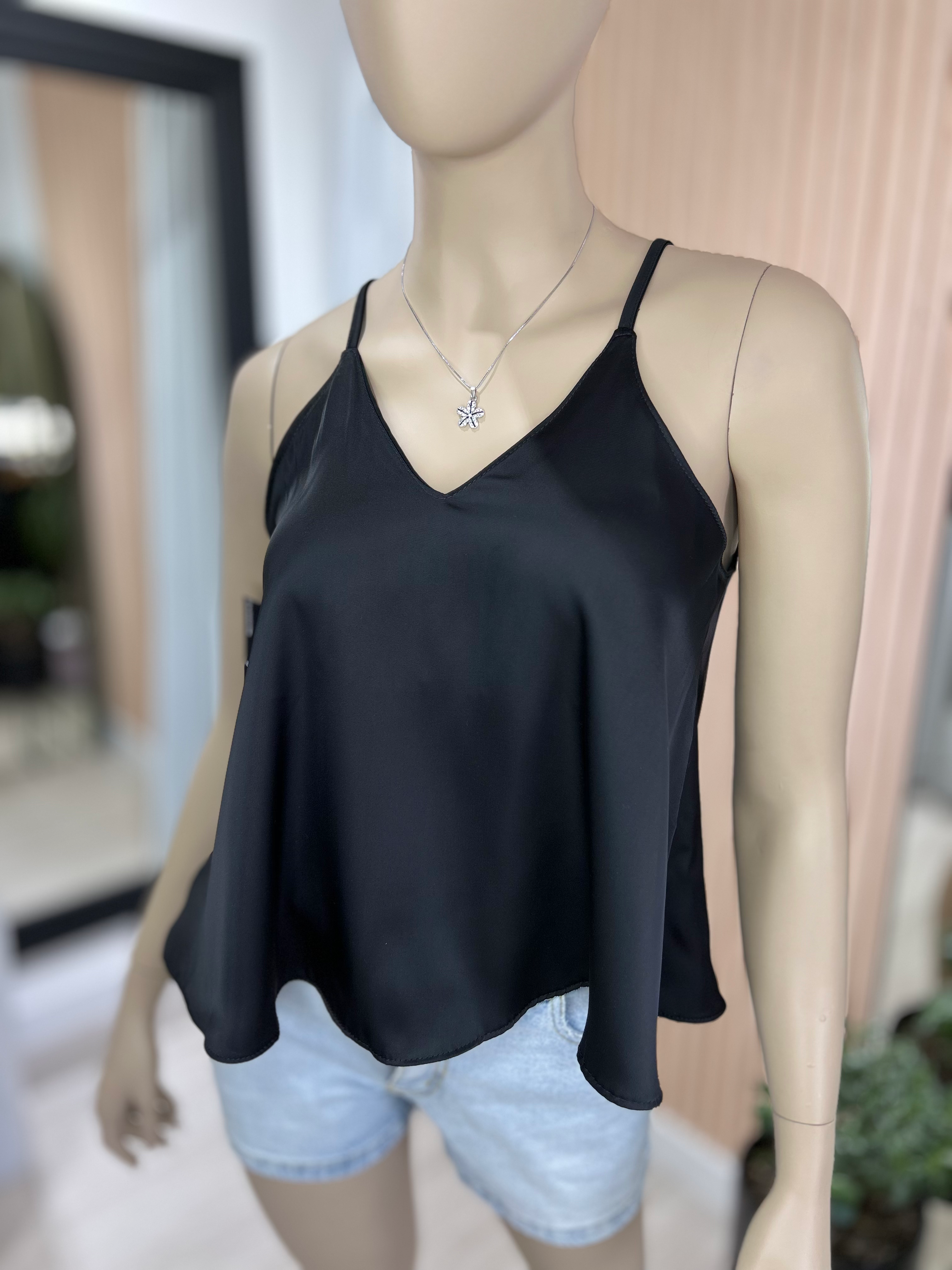 Blusa Satén $28.700 transferencia 