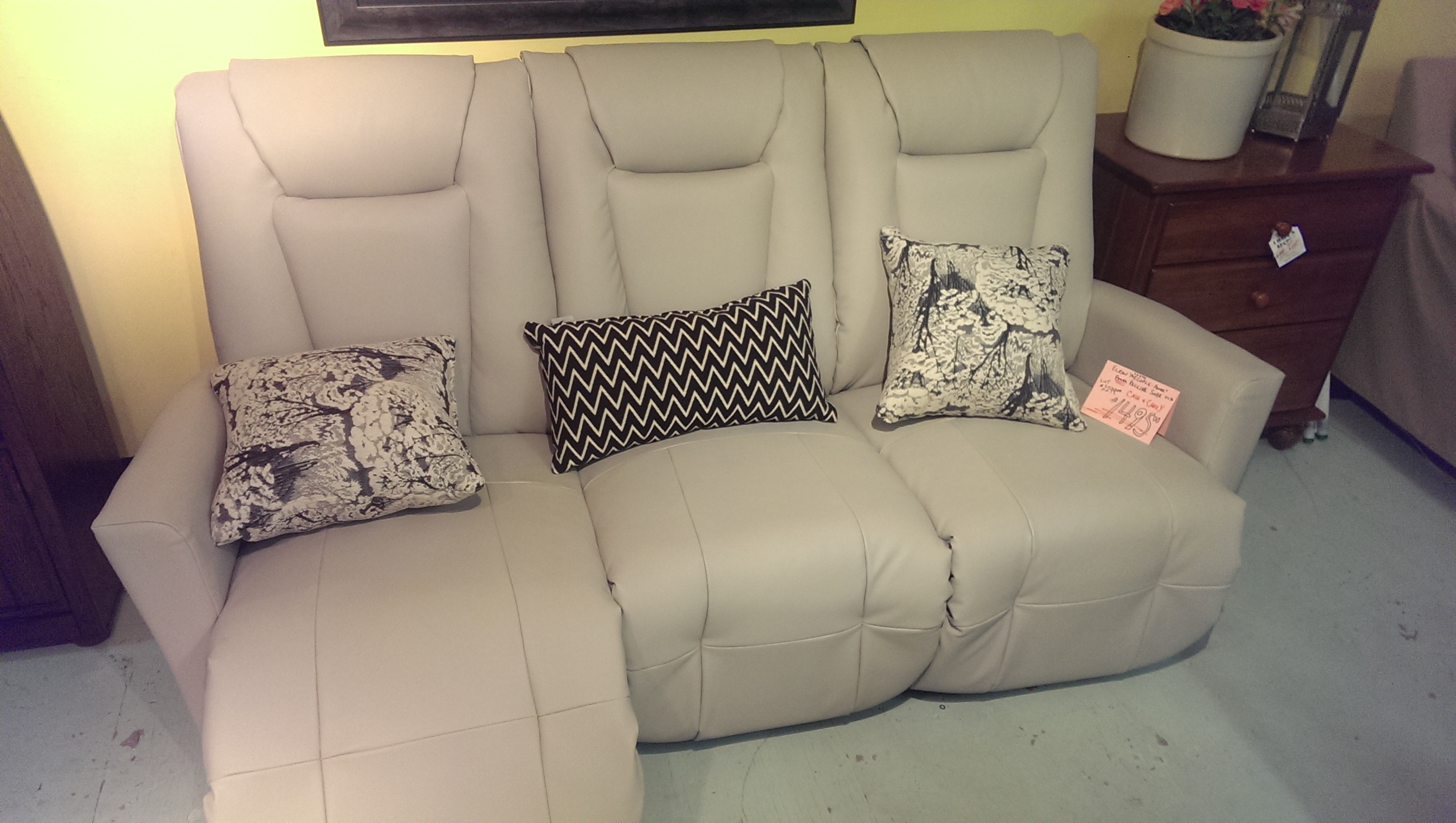 Elran Leather Electric recliner Sofa