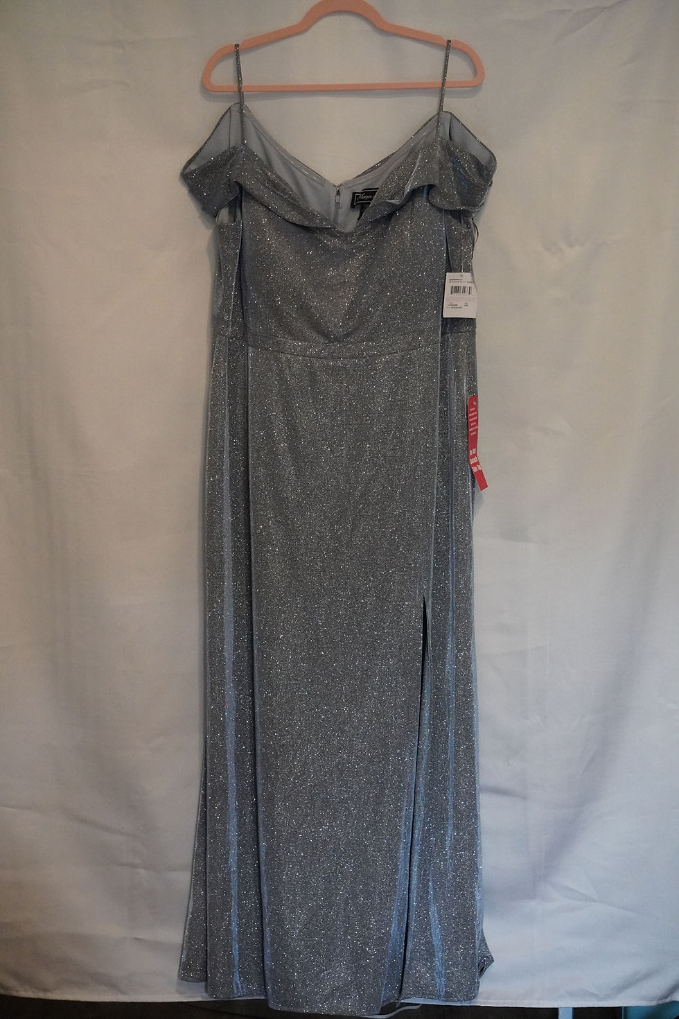Thumbnail: Stunning Starlet in Silver
