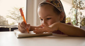Actividades divertidas para fomentar la escritura a tus hijos