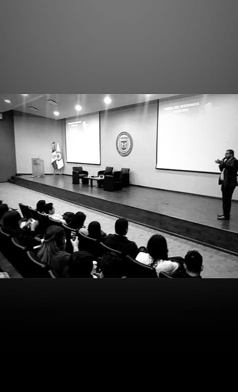 CONFERENCIA | MARKETING DIGITAL EN LOS NEGOCIOS