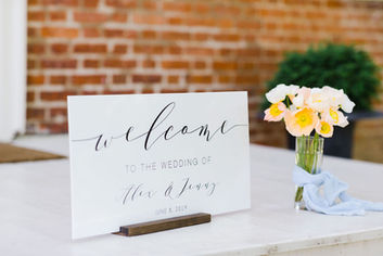 Welcome sign at a wedding