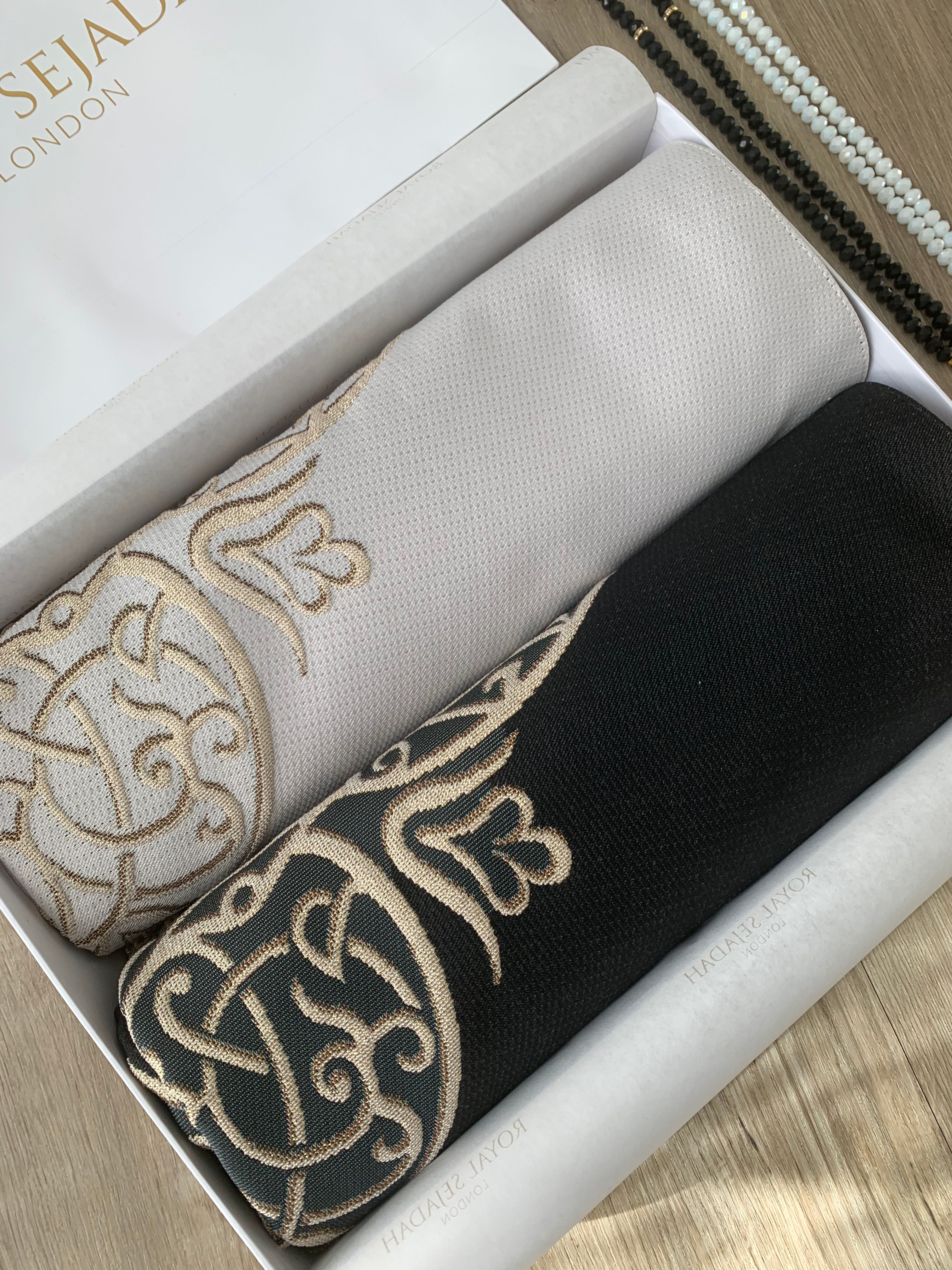 Royal Sejadah - Couples' Luxury Prayer Mats - Prayer Rug - Janamaz