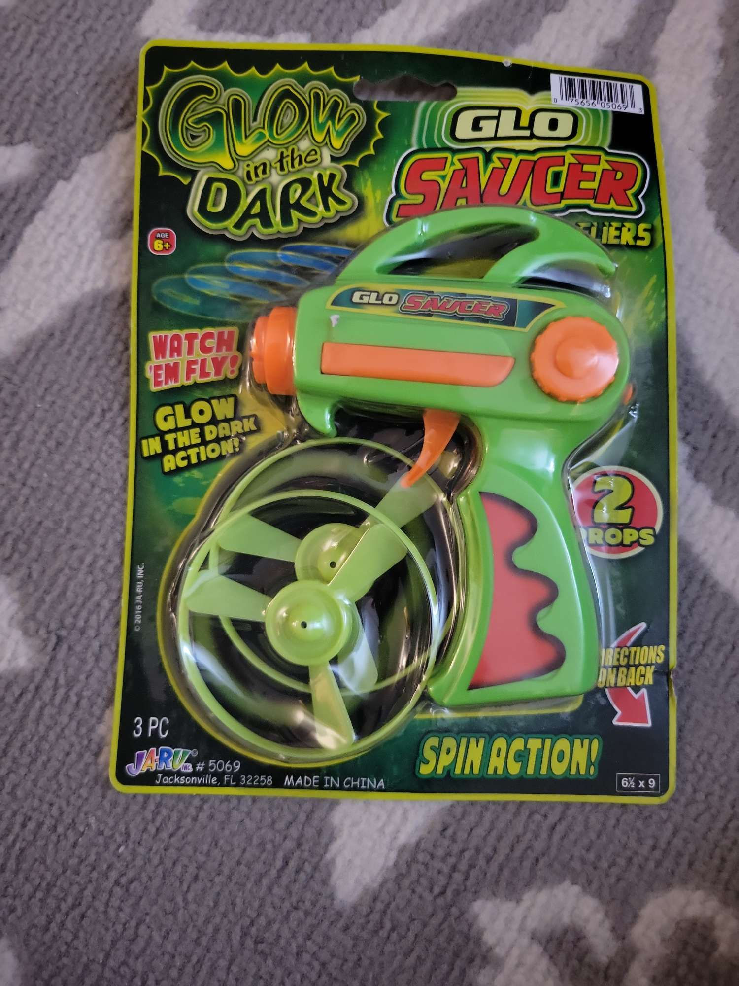 Glo Saucer Flier 
