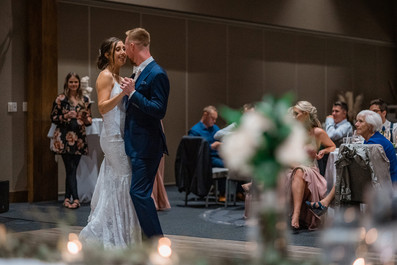 bride and groom first dance