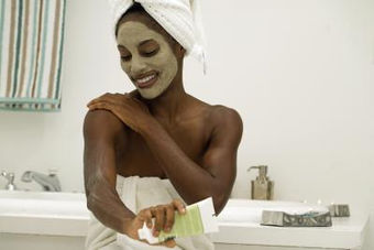 Noticing Wrinkles Already? Here are 8 Affordable Ways to Prevent Signs of Ageing