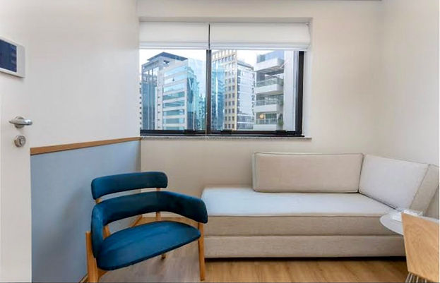 Consultório Acolhedor de Mariana Mejan Psicóloga, com espaço reservado para atendimentos presenciais.