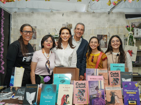 Recorren Pepe Chedraui y MariElise Budib la Feria
Internacional del Libro Puebla
