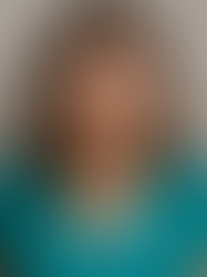 Sequethia Gets Slapped (ACIM 5)