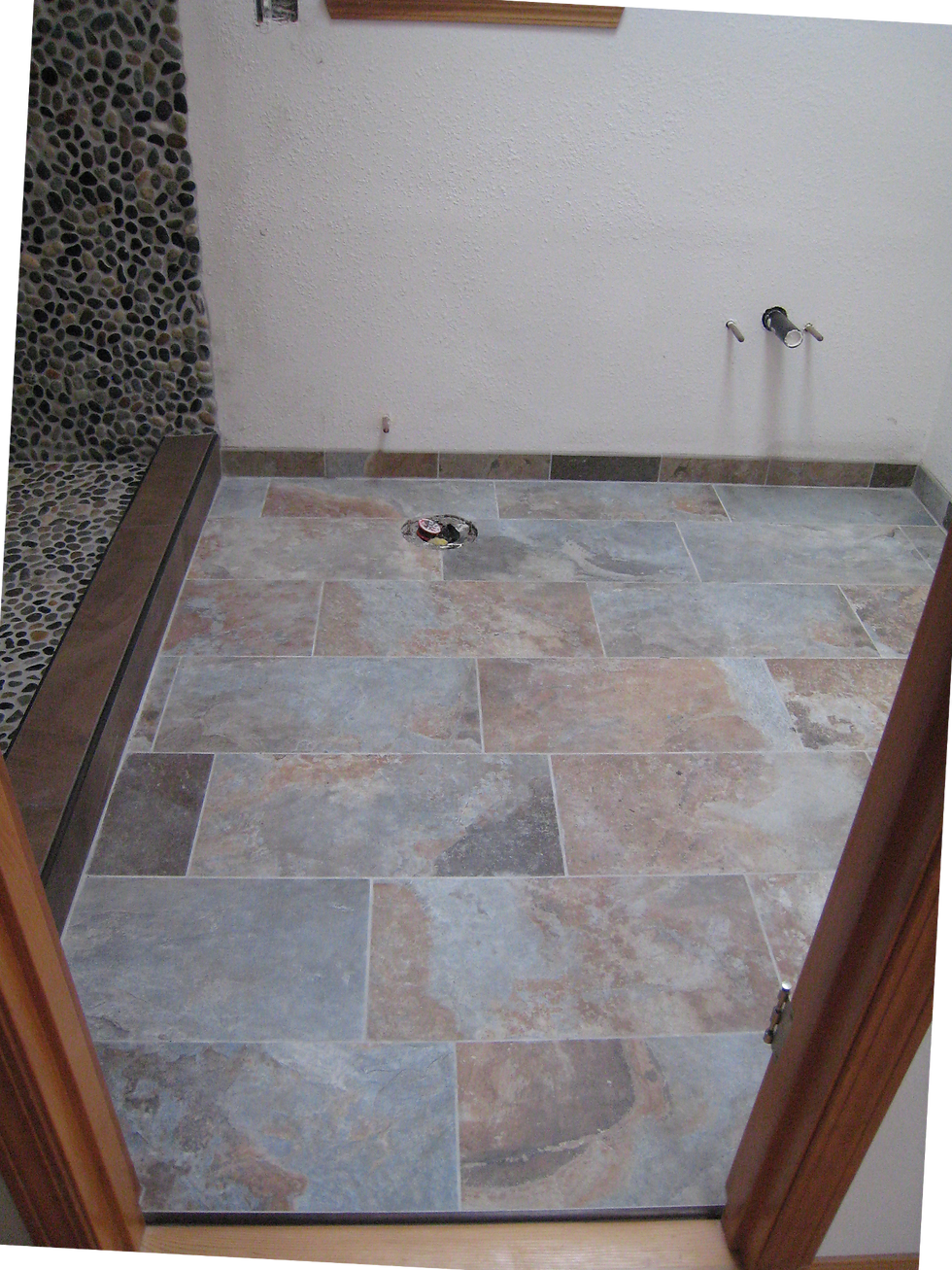 Floor contractor Tile Installation 97141