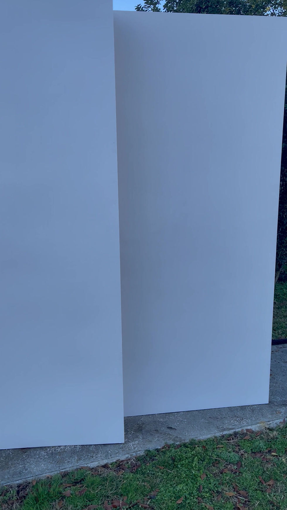 Thumbnail: 3 Panel 16ft wide Curved Backdrop RENTAL