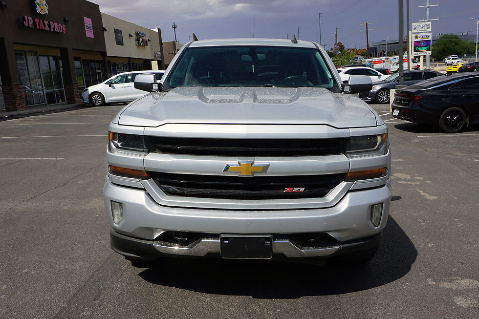 Thumbnail: 2018 Chevrolet Silverado 1500 LT