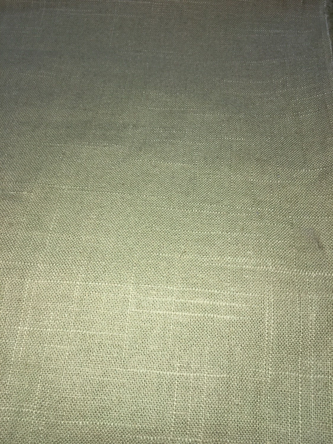 243-20 linen- celery green 