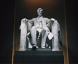 Lincoln%20Memorial%20at%20night%20in%20W