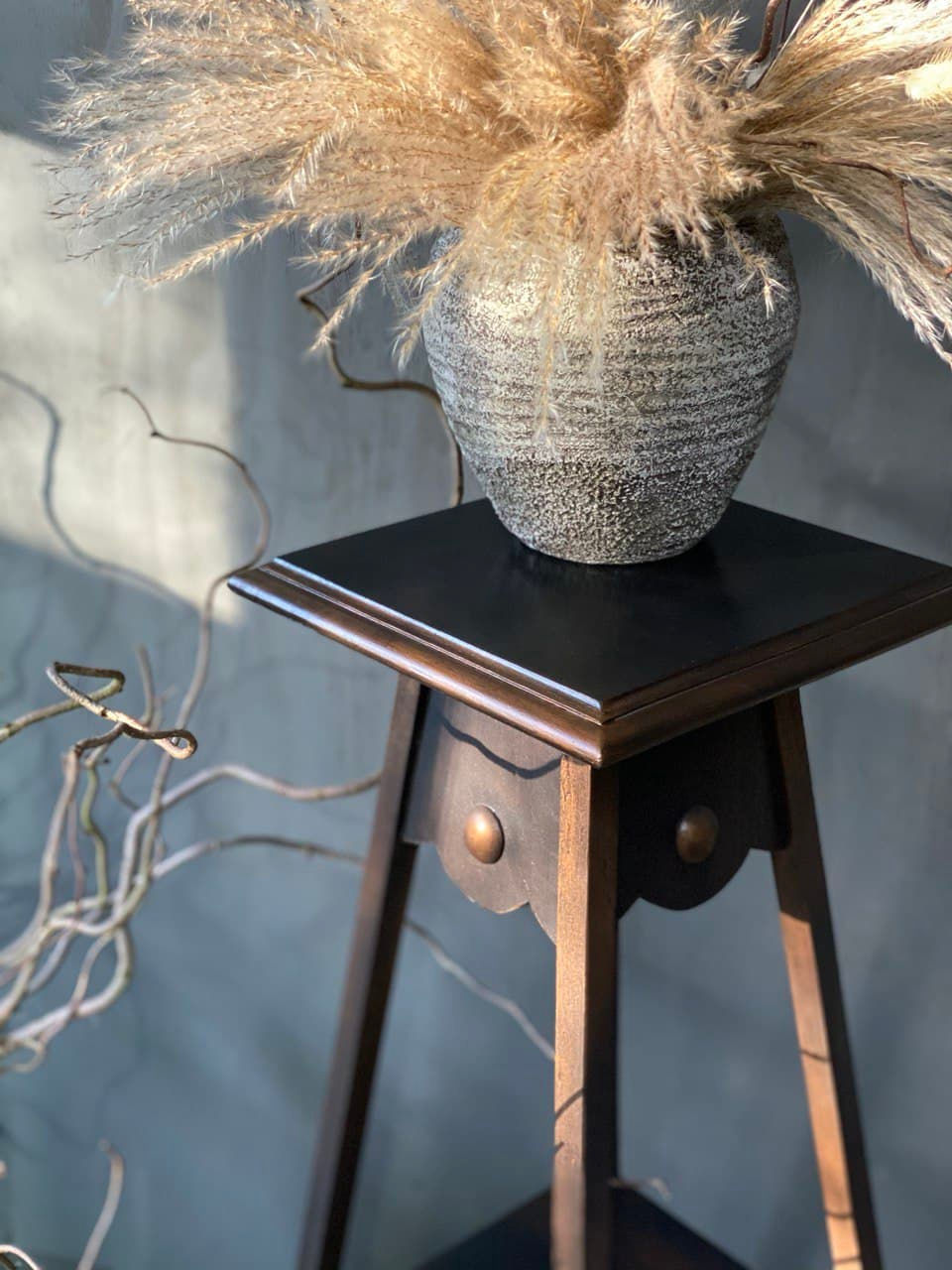 Thumbnail: Antique Gold Flower Stand - 2110