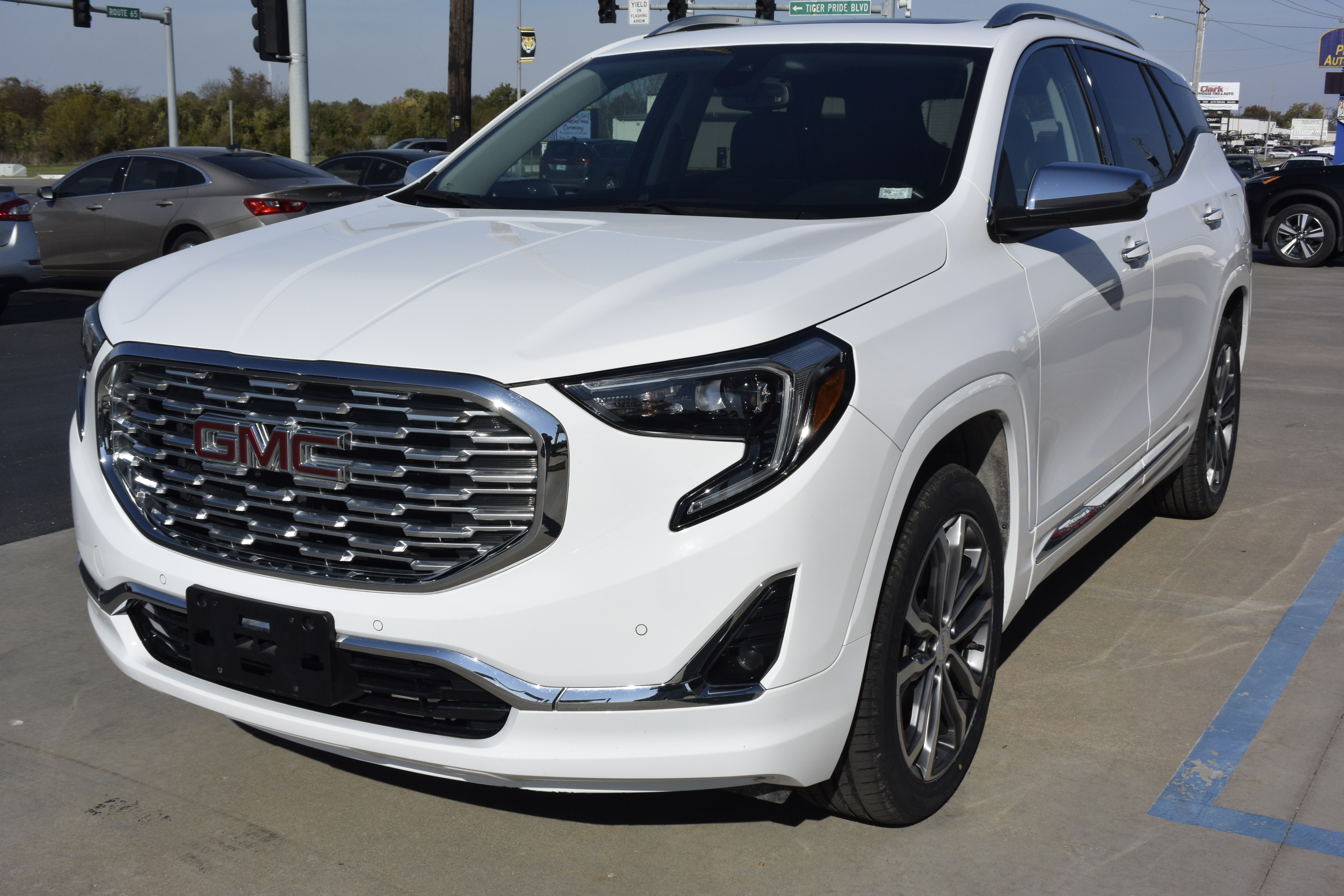 2020 GMC Terrain Denali's photo