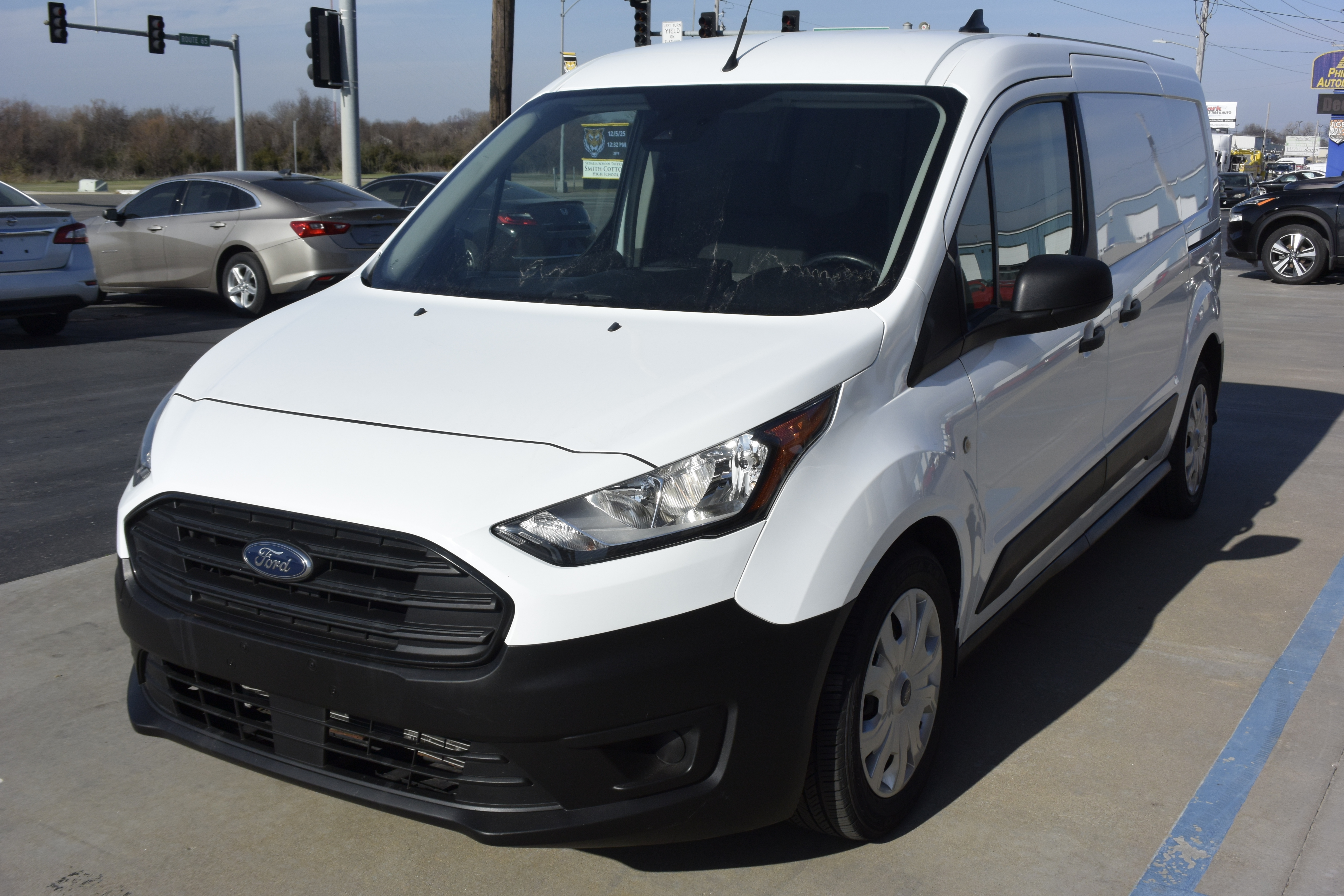 2020 Ford Transit Connect XL's photo