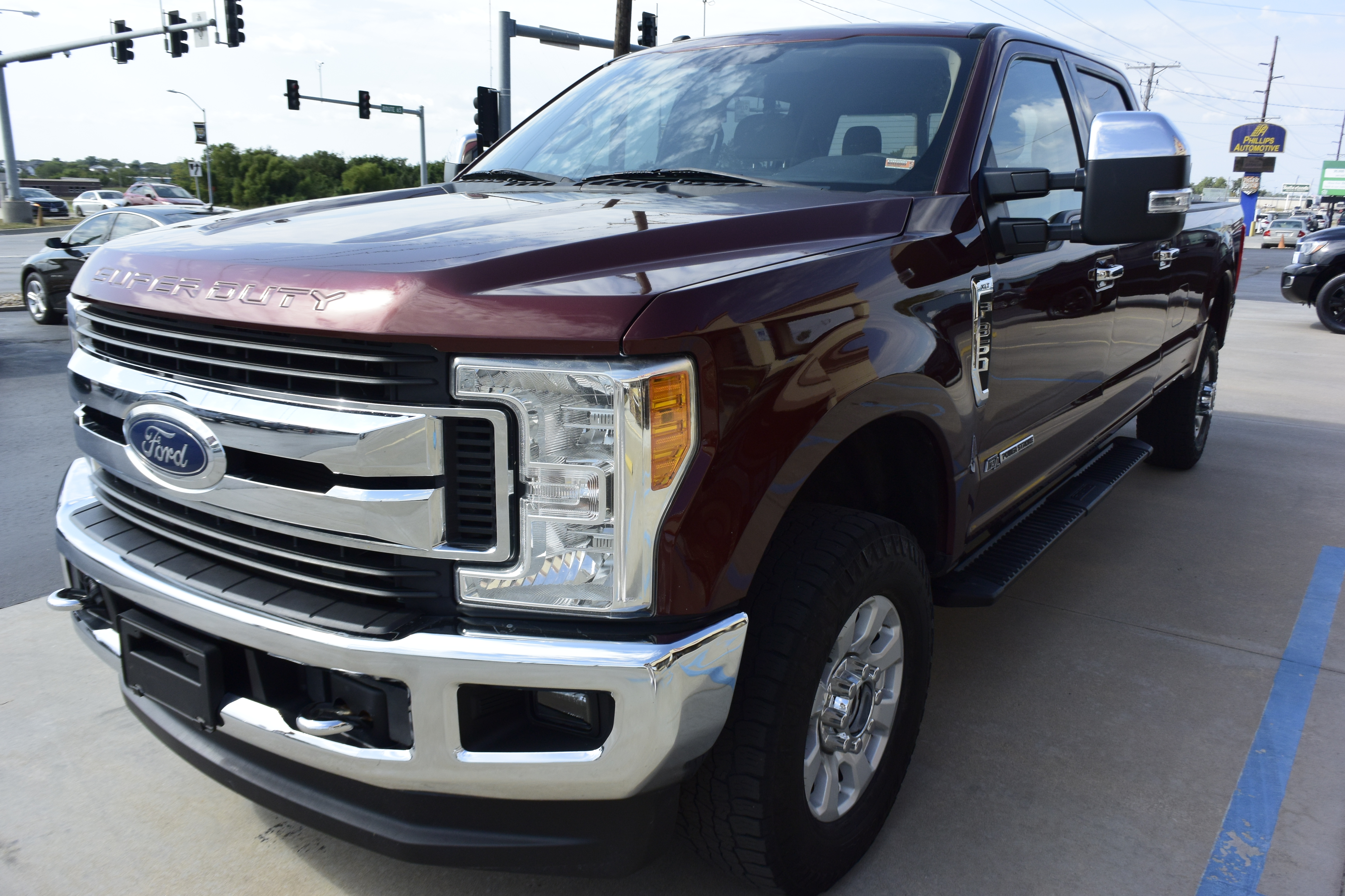 2017 Ford F-350 Super Duty XLT