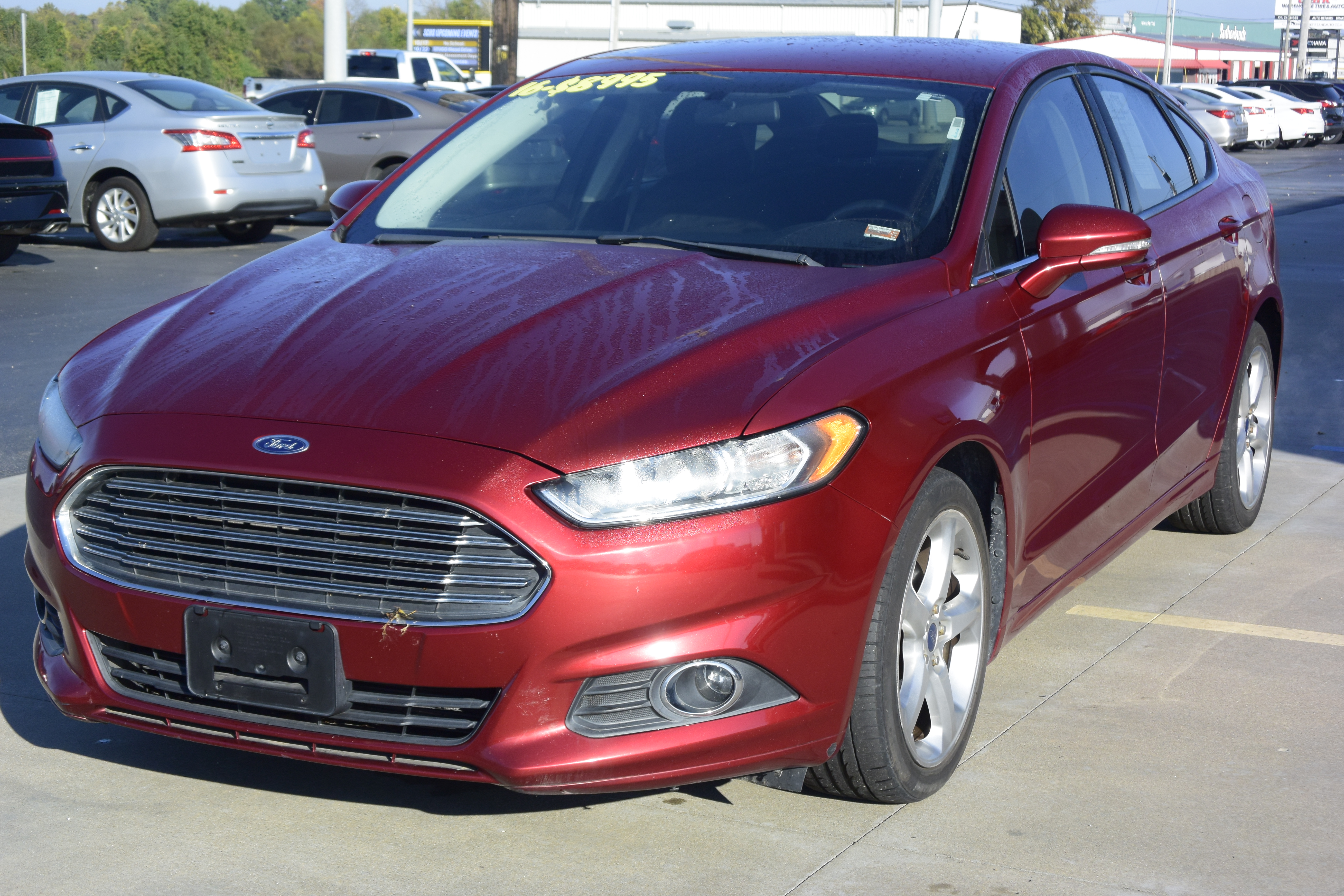 2016 Ford Fusion SE