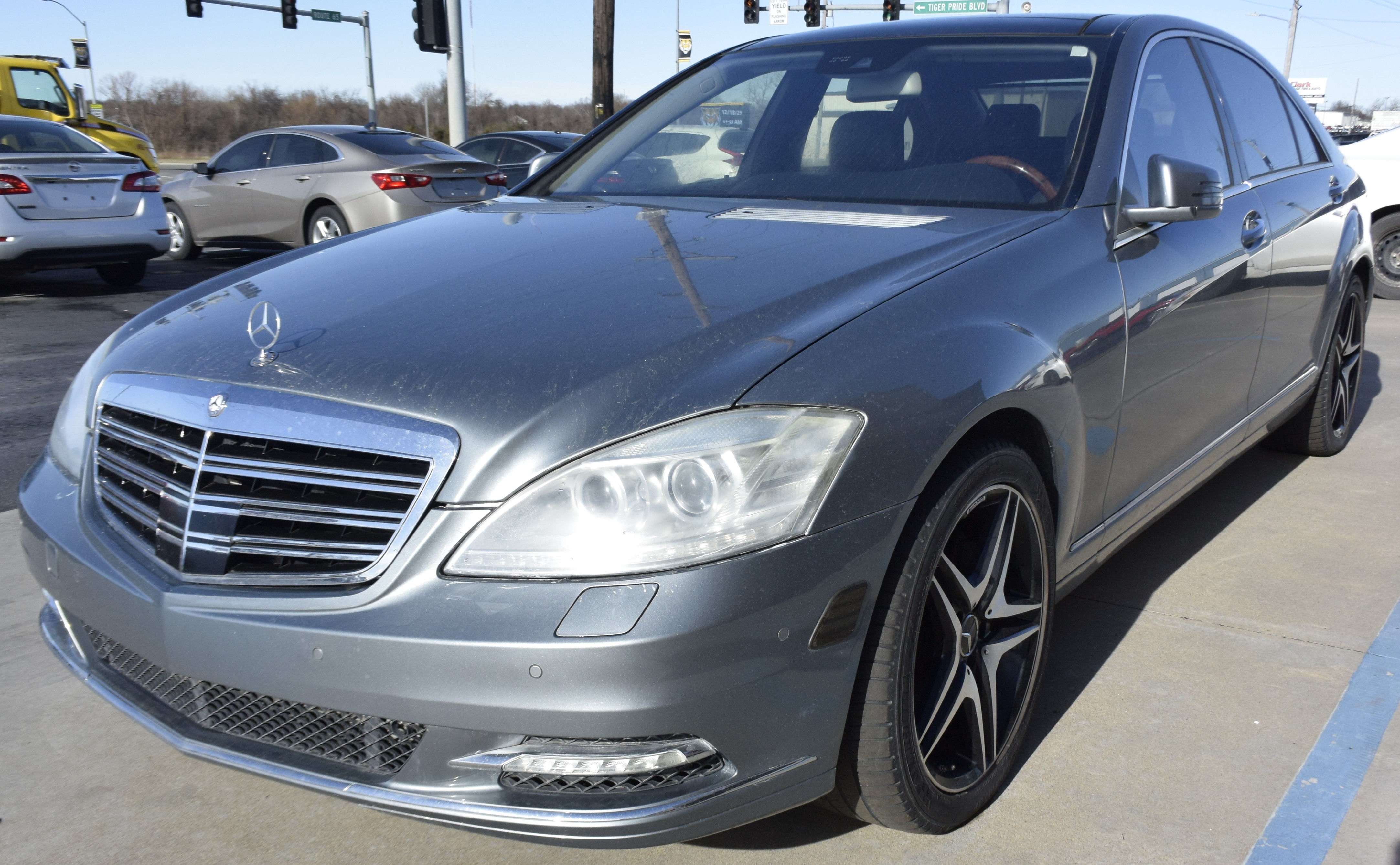 2013 Mercedes-Benz S-Class S550's photo