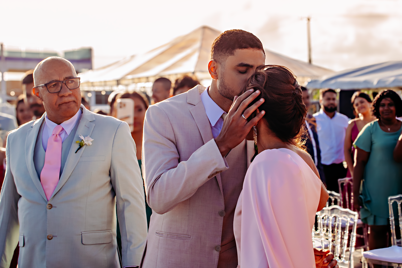 Casamento Irla e Vinicius - Fotografia By Edgar Filho - Noivo e família