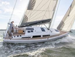 Hanse 348 Exterior